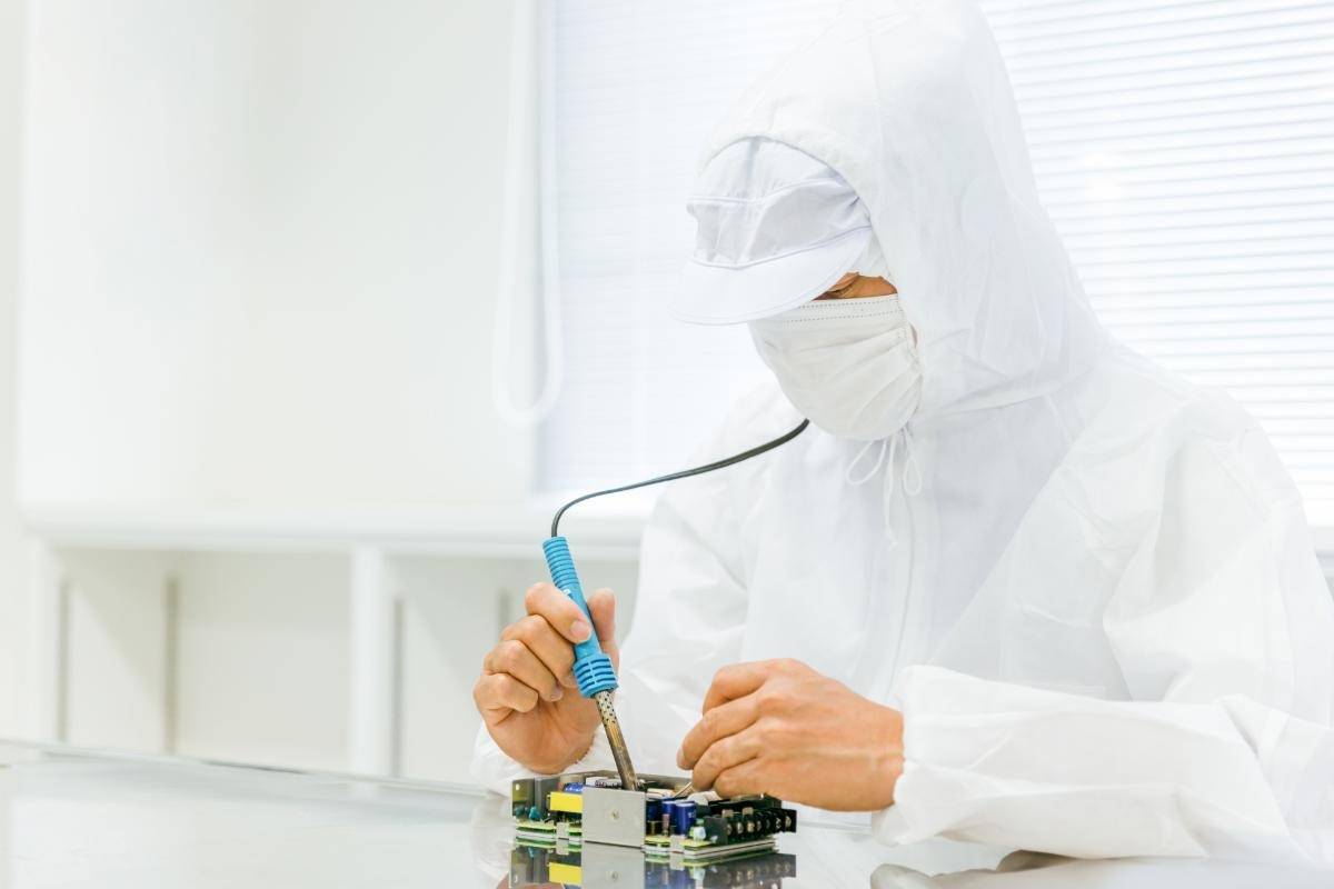 機械組み立ての仕事とは？初心者でも資格取得と正社員を目指せる方法