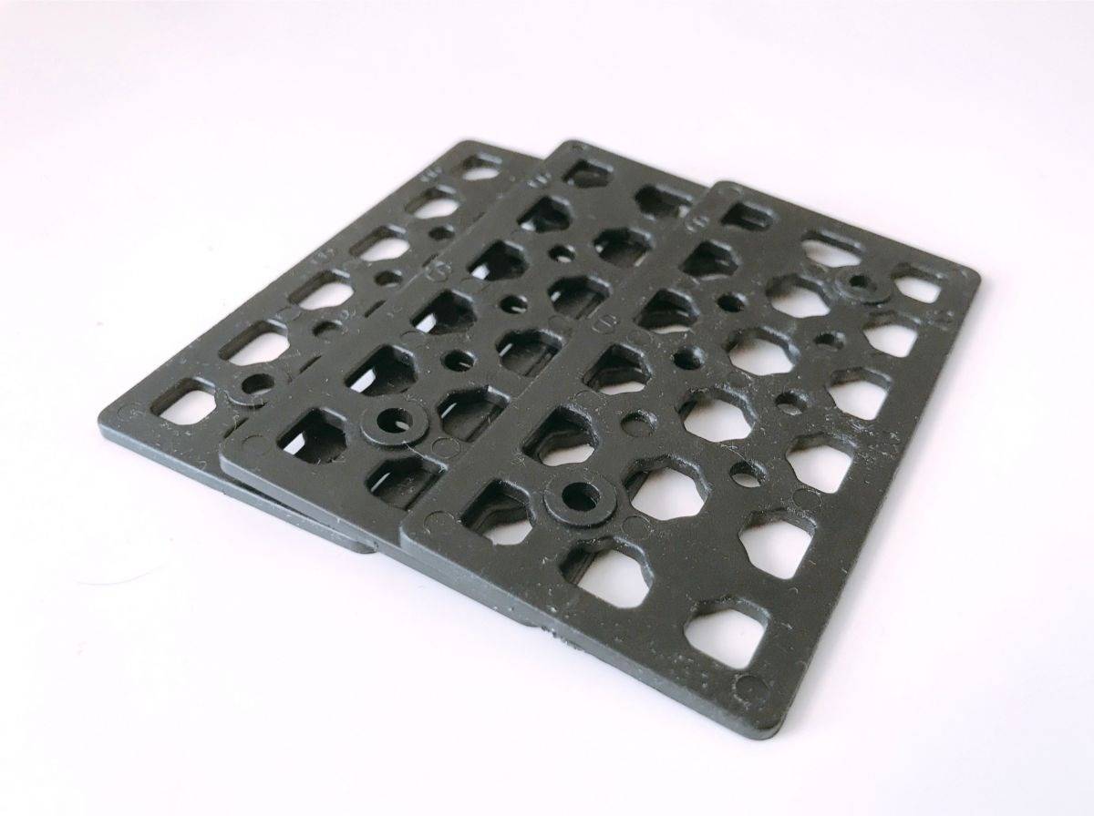 機械に使われるライナーとは？シムやスペーサーとの違いと加工技術を徹底解説